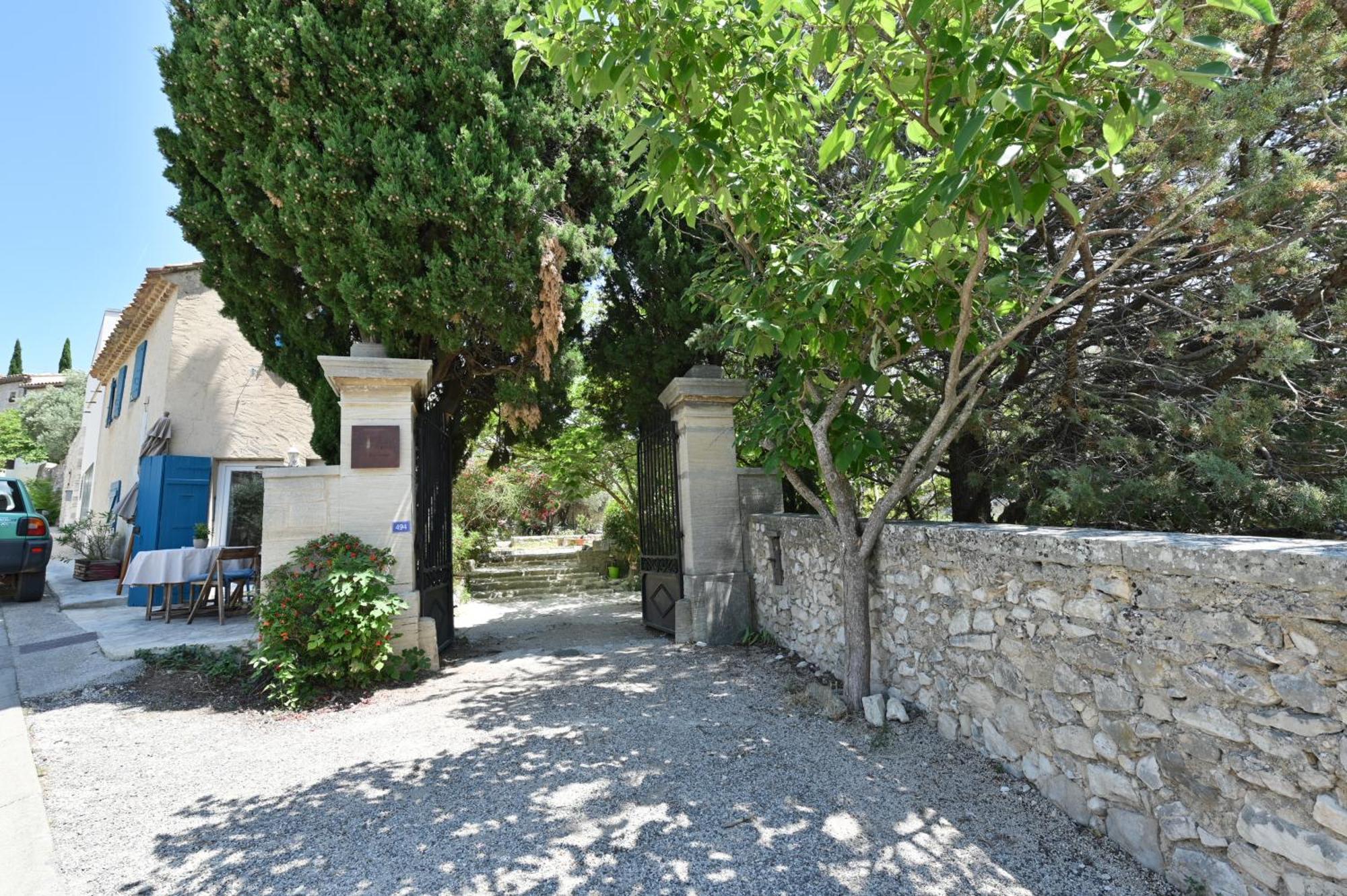 Le Pavadou B&B Méthamis Esterno foto
