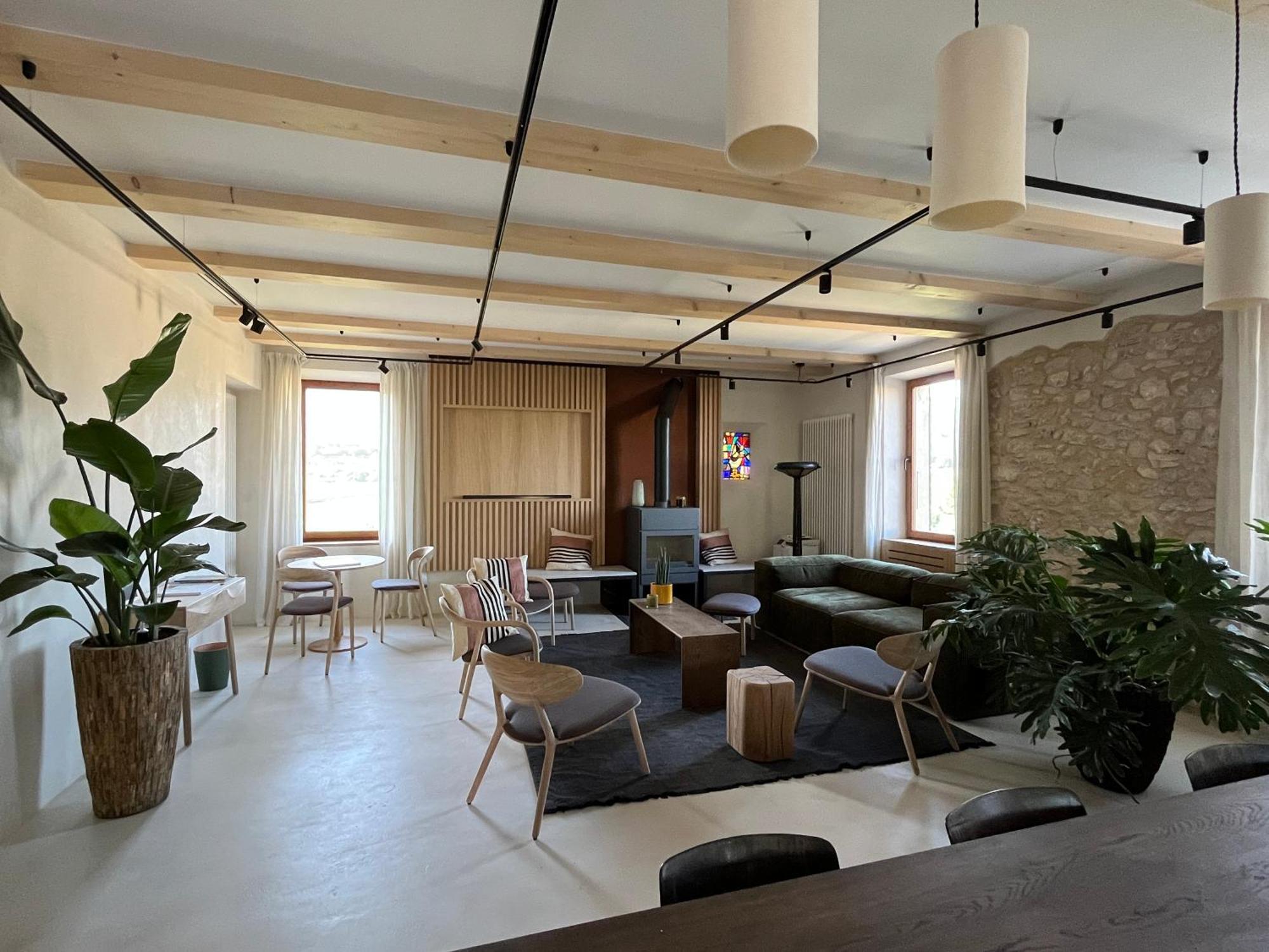 Le Pavadou B&B Méthamis Esterno foto